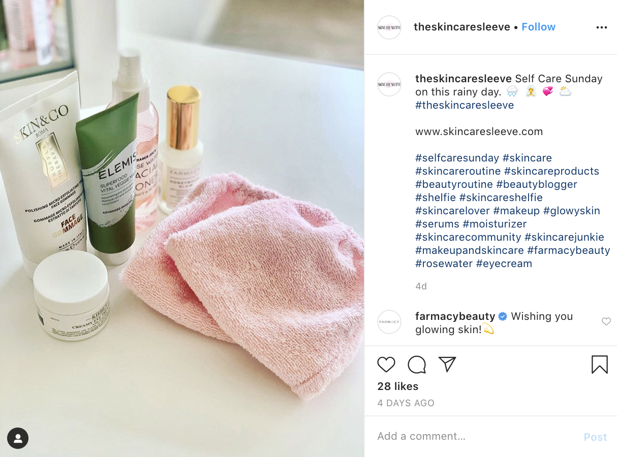 A customer post featuring Kiehl’s Creamy Eye Treatment.